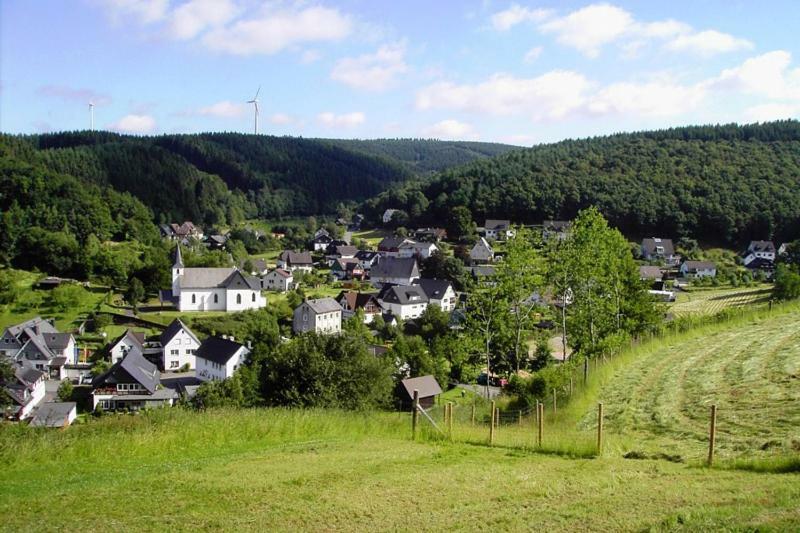 Ferienwohnung Rundumgruen Olpe Exterior photo